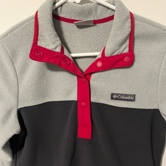 Columbia Fleece Pull over - Picture 7 of 11